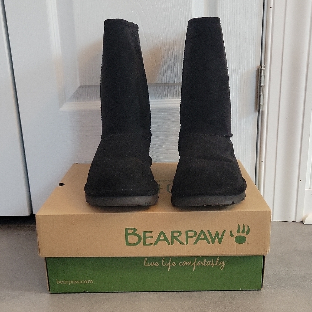 Bearpaw Black Suede Boots